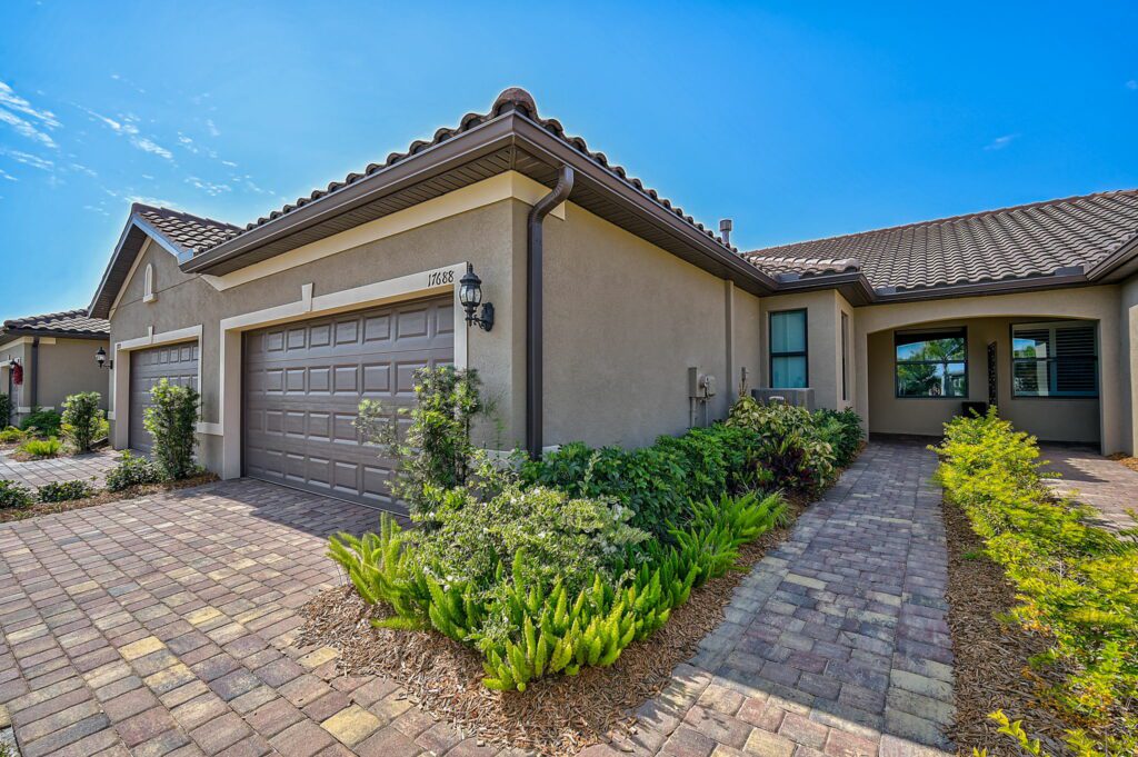 Quads in del webb lakewood ranch