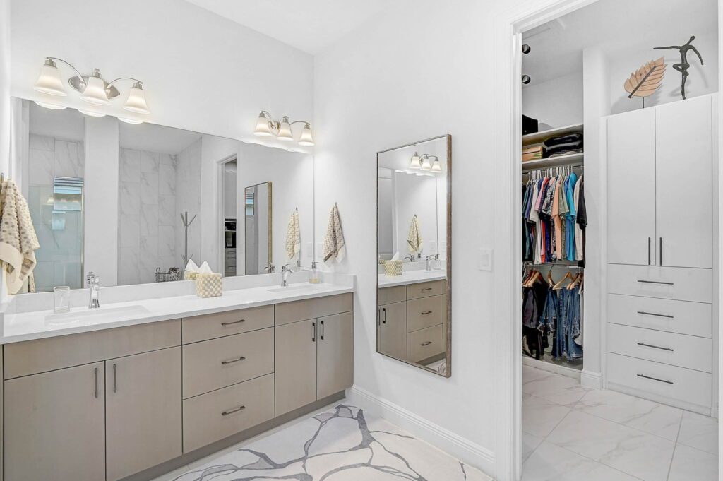 owner's bath, master bath cresswind lakewood ranch